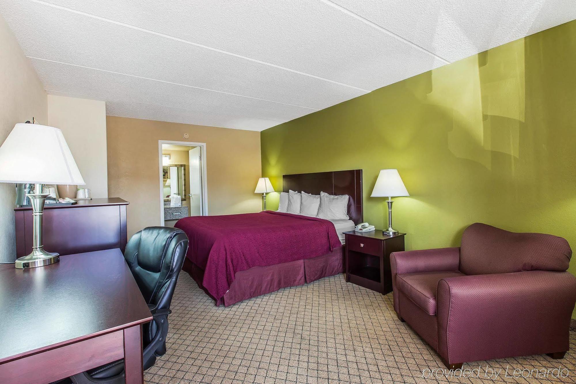 Quality Inn & Suites Vidalia Exterior photo